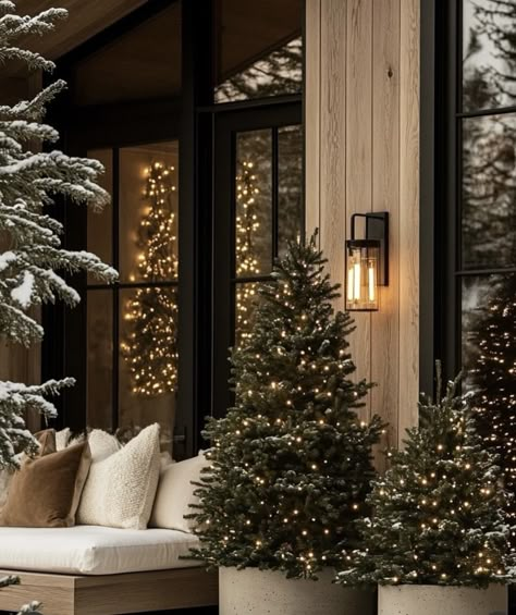 Christmas Architecture, Mountain Home Design, Stone Arches, Minimalist Holiday Decor, Modern Organic Home, Minimalist Christmas Decor, Snowed In, Modern Mountain Home, Wood Details