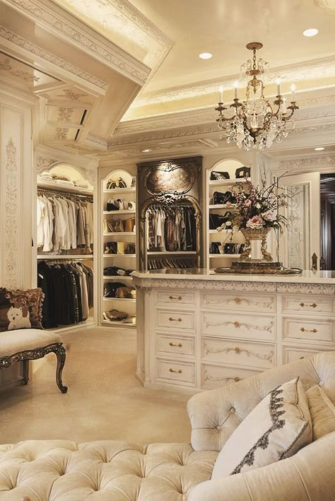 Elegant Closet, Design Closet, Beautiful Closets, Dream Closet Design, Decor Ikea, Dream Closets, Versace Home, Dressing Rooms, Room Closet