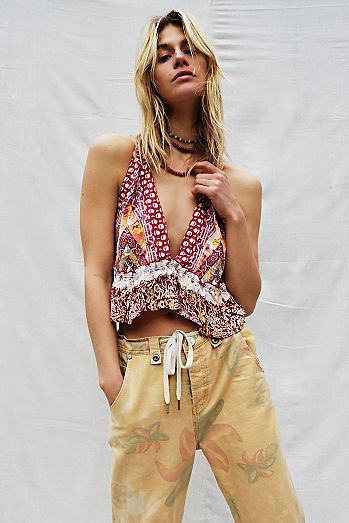 Free People Festival Outfit, Free People Wallpaper, Free People Outfits Bohemian, Free People Summer Outfits, Tata World, Free People Outfits, Autumn Camping, Free People Aesthetic, Free People Boho