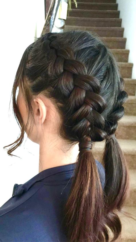 Two Braid Hairstyles, Peinados Fáciles Para Cabello Corto, Hair Up Styles, Hair Stylist Life, Short Hair Styles Easy, Easy Hairstyles For Long Hair, Braids For Short Hair, Volleyball Hairstyles, Cortes De Cabello