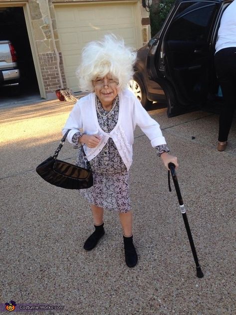 Kids Grandma Costume, Old Woman Halloween Costume, Halloween Old Lady Costume, Grandma And Grandpa Costumes, Granny Costume For Kids, Old Grandma Costume, Dress Like A Grandma, Granny Halloween Costume, Old Lady Costume For Kids