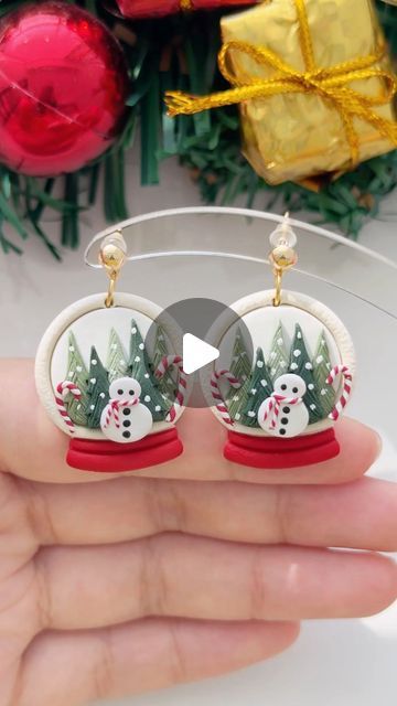 Polymer Clay Crafts Christmas, Clay Crafts Christmas, Snowglobe Clay Earrings, Snowglobe Earrings, Santa Polymer Clay Earrings, Snow Globe Necklace, Polymer Clay Christmas Earrings, Clay Christmas Earrings, Snow Globe Ceramic Ornament