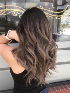 Fall Hair Color Trends, Brunette Balayage Hair, Brown Hair Balayage, Highlights Brown Hair, Balayage Brunette, Brown Blonde Hair, Ombre Hair Color, Brown Hair With Highlights, Hair Color Balayage