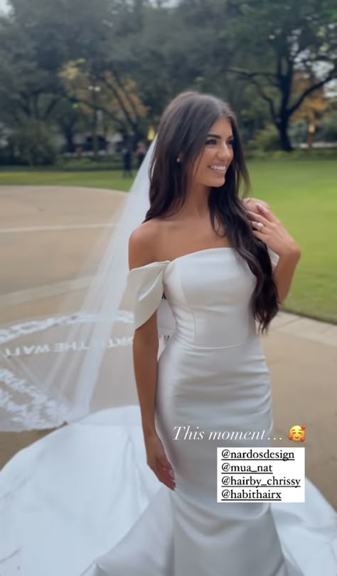 Wavy Bridal Hair With Veil, Madi Prewett Wedding Dress, Strapless Wedding Dress Hair Down, Maddie Prewitt Wedding, Long Veil With Hair Down, Wedding Dress Hair Down, Bridal Straight Hair, Madison Prewett Wedding, Wedding Hairstyles For Long Hair With Veil Brunette