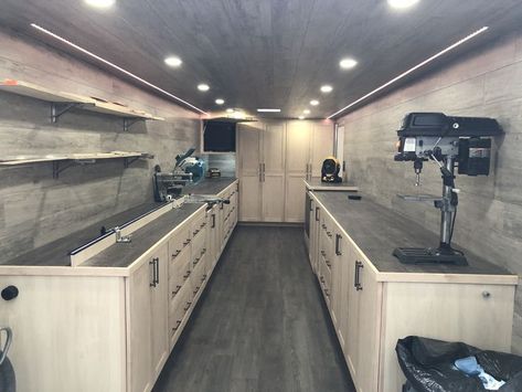 Mobile Woodshop Trailer, Box Trailer Workshop, Enclosed Trailer Workshop, Trailer Workshop Ideas, Job Site Trailer Ideas, Mobile Workshop Trailer, Cargo Trailer Workshop, Work Trailer Organization Ideas, Workshop Trailer