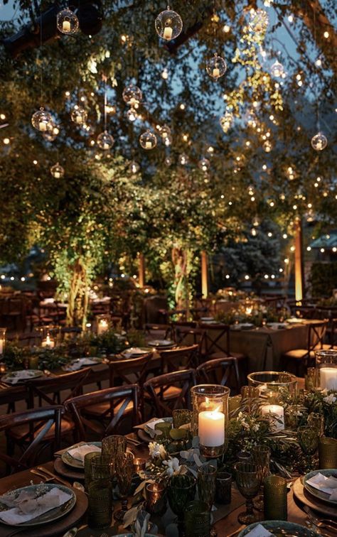 Enchanted Forest Wedding Theme, Forest Theme Wedding, Enchanted Forest Wedding, Dream Wedding Decorations, Dream Wedding Venues, Future Wedding Plans, Cute Wedding Ideas, Salou, Georgia Wedding