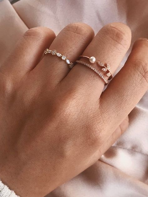 Womens Rings Simple, Anting Manik, Morganite Engagement Ring, Rose Engagement Ring, Leaf Ring, Hand Jewelry, 가을 패션, Rings Simple, Rose Gold Engagement Ring