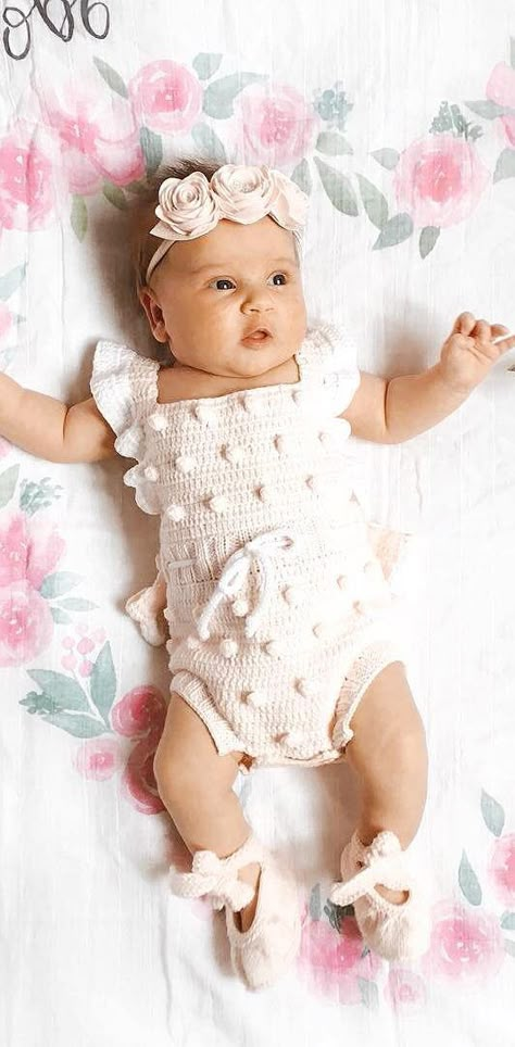 Free Baby Romper Crochet Pattern, Crochet Baby Girl Dress Newborns, Crochet Newborn Onesie, Baby Girl Knitted Dress, Crochet Baby Girl Romper Free Pattern, Crochet For Newborn Girl, Newborn Romper Pattern Free, Newborn Girl Crochet Patterns Free, Baby Crochet Clothes Patterns Free