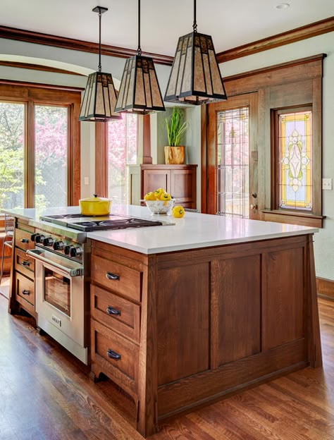 Craftsman Kitchen Ideas, Craftsman Style Kitchens, Craftsman Kitchens, Craftsman Style Kitchen, Arts And Crafts Kitchen, Tap House, Bungalow Kitchen, Craftsman Interior, Kitchen 2024