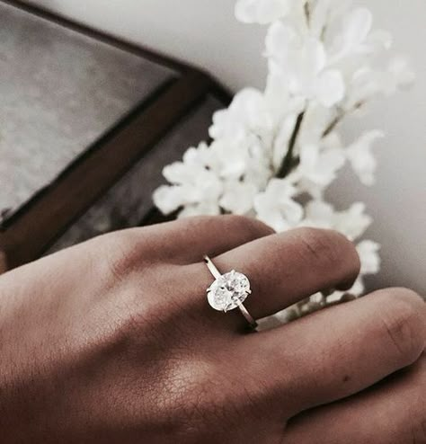 Minimal Engagement Ring, Dream Engagement Rings, Dream Engagement, Put A Ring On It, Dream Ring, Wedding Dreams, Some Day, Here Comes The Bride, Perfect Ring