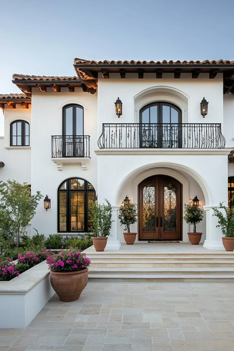 Mediterranean Homes Design, Two Story House Design Exterior, Spanish House Exterior Design, Spanish Style Homes Front Door, White Spanish House Exterior, Spanish Style Roof Tiles, Mediterranean Houses Aesthetic, Meditteranean Home Exterior, 1920s Mediterranean House