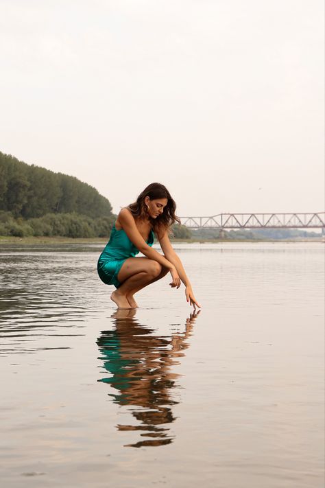 Walking On Water Pictures, Photography In Water Photo Shoots, Water Stool Photoshoot, Water Fall Photoshoot, Dam Photoshoot Ideas, Standing On Water Photoshoot, Senior Picture River, Sandbar Photoshoot, Walk On Water Photoshoot