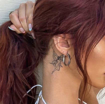 Behind The Ear Tattoo Ideas Aesthetic, Taurus Behind Ear Tattoo, Behind Thigh Tattoo, Back Of Ear Tattoos For Women, Back Of The Ear Tattoos For Women, Psychic Tattoo, Tattoo Ideas Behind The Ear, Behind Ear Tattoos For Women, Behind The Neck Tattoos