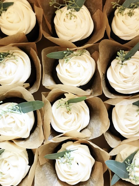 Roses With Eucalyptus, Wedding Shower Cupcakes, Rustic Cupcakes, Buffet Dessert, Bridal Shower Cupcakes, White Cupcakes, Shower Cupcakes, Baby Shower Cupcakes, Wedding Cupcakes