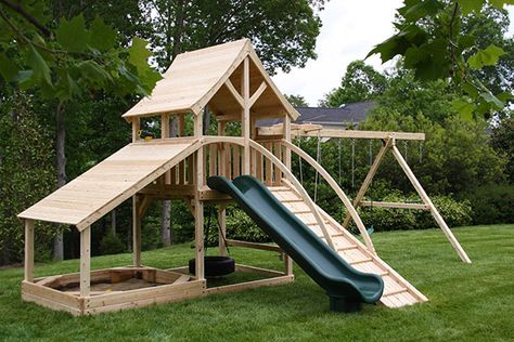 Backyard Play Spaces, Outdoor Kids Play Area, Swing Set Diy, Simple Backyard, Diy Swing, Kids Backyard Playground, Play Area Backyard, Backyard Kids Play Area, Backyard Playhouse