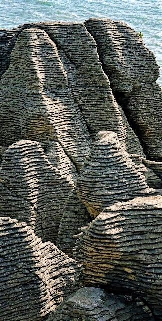 The Road Between, Geology Rocks, Rotorua, South Island, Rock Formations, Natural Phenomena, Land Art, Nature Landscape, Places Around The World