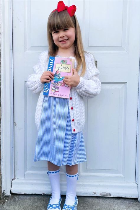 Get 135+ World Book Day costume ideas on Pinterest Easy Book Day Costumes, Matilda Dress Up, Character Day Costumes, World Book Day Characters, Easy Book Character Costumes, World Book Day Costume Ideas, Dork Diaries Characters, Easy Book Week Costumes, World Book Day Costume