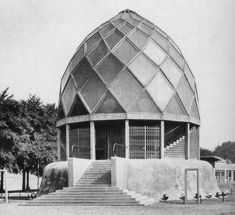 Hans Poelzig, Bruno Taut, Dome Structure, Glass Pavilion, Modernist Architects, Franz Marc, Walter Gropius, Glass Brick, Architecture History