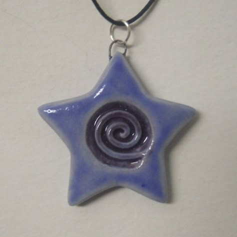 Spiral Star, Desain Buklet, Tanah Liat, Dope Jewelry, Clay Art Projects, Funky Jewelry, Diy Clay, Dream Jewelry, Sapphire Blue