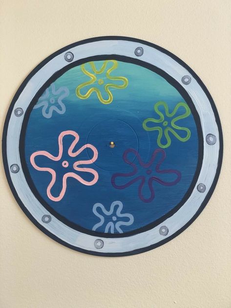 Spongebob Porthole, Painted Vinyl Records Wall Art, Record Painting Ideas, Bedroom Art Painting, Vinyl Painting, Vinyl Record Art Ideas, Painted Records, Vinyl Paintings, Cd Wall Art