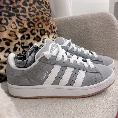 Gray adidas campus 00 Adidas Campus 00, Campus 00, Gray Adidas, Adidas Campus, Grey Adidas, Adidas Shoes, Adidas, Size 6, Grey