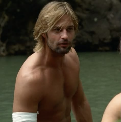 Josh Holloway as James "Sawyer" Ford | LOST S1 Sawyer And Kate, Sawyer Lost, Sayid Jarrah, Emma Stone Gwen Stacy, Lost Series, Lost Tv Series, James Ford, Josh Holloway, Lost Tv Show