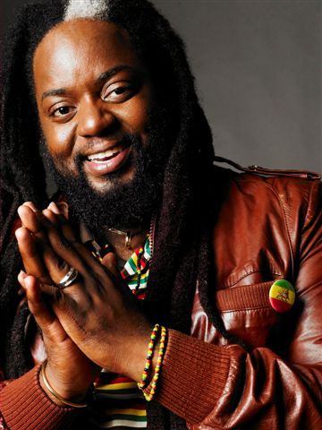 Dread Ova Babylon - Peetah Morgan of Morgan Heritage Reggae Music Quotes, Morgan Heritage, Calypso Music, Rastafarian Culture, Dennis Brown, Reggae Artists, Jamaican Culture, It Support, Reggae Music