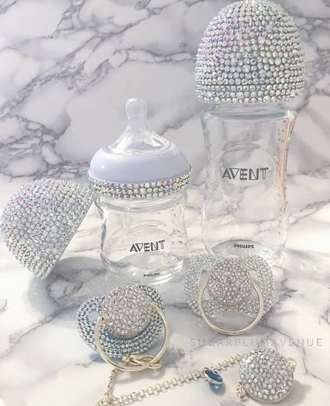 Nursing Bottle, Luxury Baby Gifts, Baby Bling, Cool Baby, Baby Necessities, Baby Arrival, Luxury Baby, Baby Bottle, Unique Personalized Gift