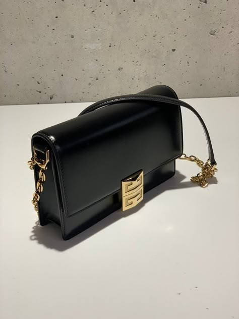 Givenchy Bag Aesthetic, Givency Bags, Givency Bag, Givenchy Aesthetic, Givenchy Purse, Formal Bag, Givenchy Handbags, Givenchy Bags, Aesthetic Bags