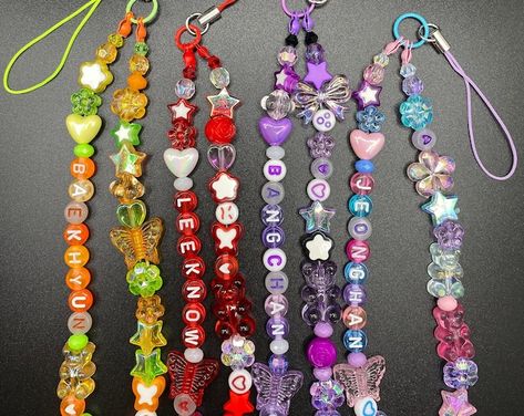 Charm Phone, Unique Keychains, Phone Chain, Phone Strap, Custom Phone, Phone Charm, Friendship Bracelet Patterns, Bracelet Patterns, Friendship Bracelet