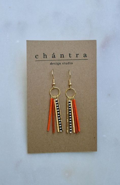 Anting Manik, Diy Jewelry Earrings, Beaded Earrings Diy, Clay Jewelry Diy, Earrings Inspiration, Homemade Jewelry, Handmade Wire Jewelry, Handmade Jewelry Diy, Beaded Dangle Earrings