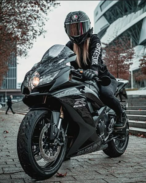 @drift_daze Motorcycle Girl Aesthetic, Witch Oc, Xe Ducati, Biker Baby, Biker Photography, Motorcycle Adventure, Motocross Love, Image Moto, Biker Photoshoot