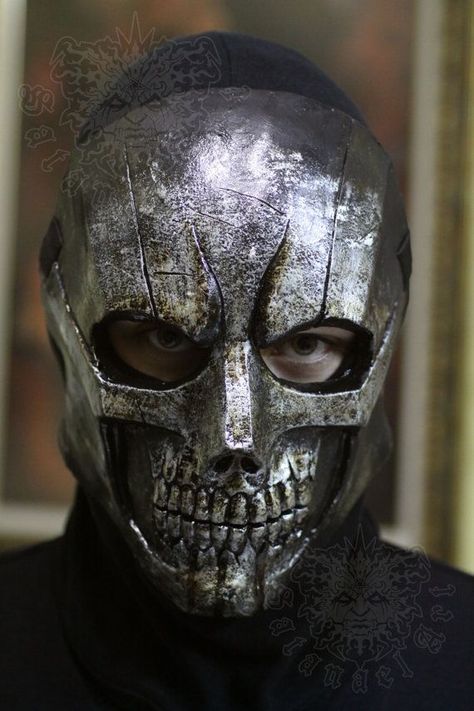 sekigan: “ Raw Metal Skull ” Skull Masks, Masks Ideas, Creepy Masks, Rogues Gallery, Post Apocalyptic Fashion, Dog Mask, Crystal Skulls, Apocalyptic Fashion, Metal Skull