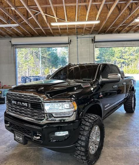 5th Gen Ram 2500 Cummins, Dream Driveway, Lifted Cummins, Ram 2500 Mega Cab, 2023 Ram 2500, Ram Mega Cab, 2023 Gmc Sierra, Ram 2500 Cummins, Diesel Pickup Trucks