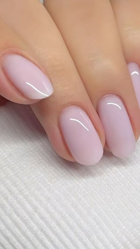 Deer Nails, Gold Gel Nails, Spring Nail Ideas, Girls Nail Designs, Pink Ombre Nails, Subtle Nails, Spring Nail Designs, Pointed Nails, Pearl Nails