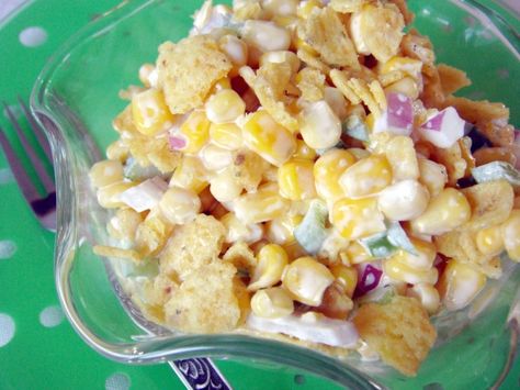 This was a delightful salad.  Tasty and crunchy. Sure to please your guests for a barbeque or anytime! Frito Corn Salad Recipe, Frito Corn Salad, Chili Cheese Fritos, Corn Salad Recipe, Paula Deen Recipes, Corn Salad Recipes, Cole Slaw, Nigella Lawson, Corn Salad