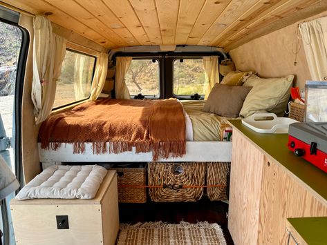 Easy Van Build, Ecoline Van Conversion, Boho Van Conversion, Camper Interior Design Ideas, Small Van Build, Van Life Bed, Tiny Van Conversion, Van Conversion Ideas Layout, Caravan Living