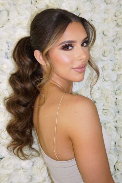 High Curled Ponytail With Face Framing Ponytail Bridal Hair Veil, Hoco Updo Hairstyles Ponytail, Mexico Hairstyles, High Pony Wedding Hair, Pony Tailed Hairstyle, Bridesmaid Ponytail, Prom Ponytail Hairstyles, Wedding Ponytail Hairstyles, Long Ponytail Hairstyles