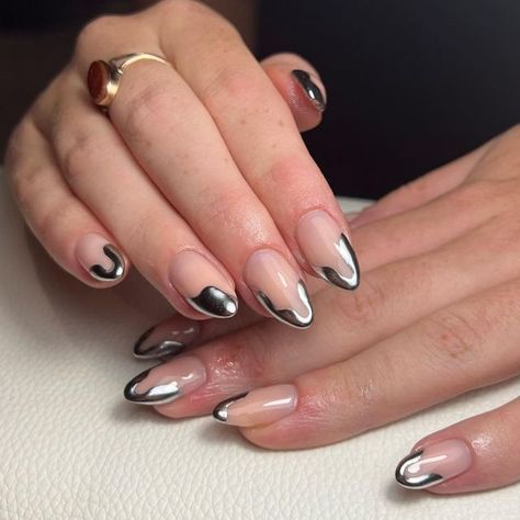 Silver Colour Nail Art, Silver Detail Nails, Detail Nail Art, Md Nails, My Motivation, Silver Chrome, Minimalist Nails, Funky Nails, Nails Inspo