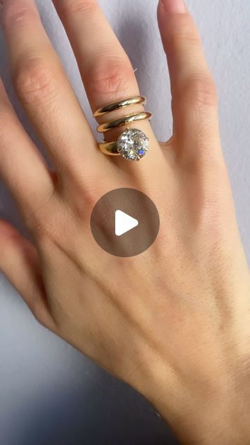 Arielle Ratner on Instagram: "The Bobina ring. The newest of the Engagement Series and the most transitional of the bunch. I designed it so that the wearer is able to twist the wedding band seamlessly into the coiled engagement ring without appearing to be separate pieces. Pictured here and for sale: 3.80 Old Euro L VS2. It can also be made custom with any shape/size diamond. #arielleratner #arielleratnerengaged" Arielle Ratner Ring, Arielle Ratner Engagement Ring, Arielle Ratner, Spiral Engagement Ring, Coil Ring, Ring Inspo, Destination Wedding Dress, Diamond Rings Design, Brunch Wedding