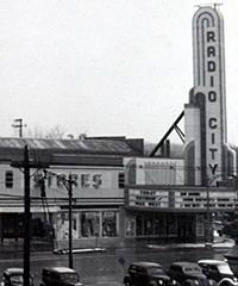 Radio City Theater on Woodward Avenue in Ferndale, Michigan. Ferndale Michigan, Historic Detroit, Detroit History, Building Signs, Wayne County, Radio City, Motor City, Ferry Building San Francisco, Theater