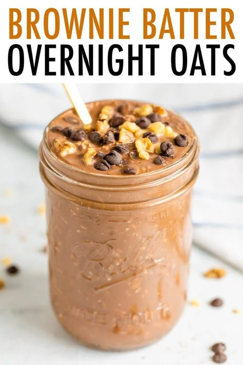 Toppings For Overnight Oats, Overnight Oats With Chocolate Protein Powder, Overnight Oats Chocolate Protein Powder, Overnight Oats With Pudding Powder, Vegan Brownie Batter, Brownie Batter Overnight Oats, Oatmeal Jars, Breakfast Jars, Peanut Butter Drizzle