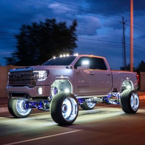 Jacked Up Chevy Trucks, Ford Excursion Diesel, Monster Jam Trucks, Jacked Up Chevy, Jacked Up Truck, Trucks Lifted, Country Trucks, Custom Lifted Trucks, Custom Truck Beds