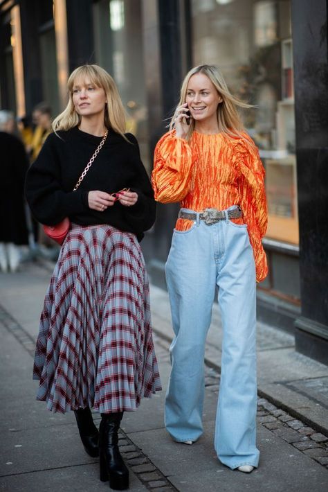 copenhagen fashion week street style. Jeanette Friis Madsen, Thora Valdimars, Orange Top Outfit, Italian Street Style, Rihanna Street Style, Gigi Hadid Street Style, Copenhagen Fashion Week Street Style, Denmark Fashion, European Street Style