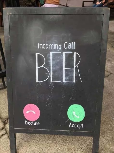 Pub Boards Ideas, Pub Chalkboard Ideas, Bar Quotes Humor Pub Signs, Restaurant Chalkboard Ideas, Sidewalk Sign Ideas, Chalkboard Funny, Bar Chalkboard Ideas, Sidewalk Chalkboard Sign, Bar Chalkboard