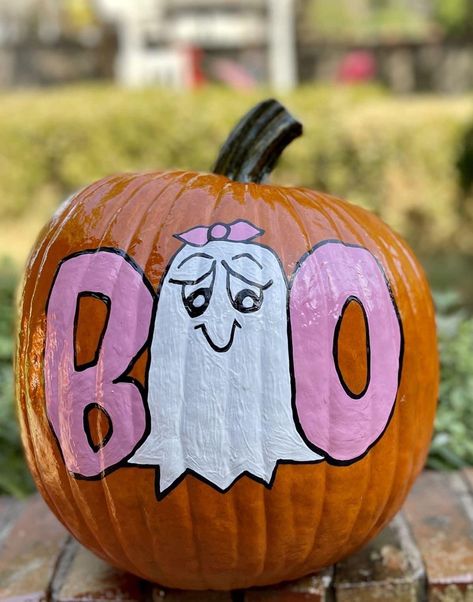 Pumpkin Painting Ideas Easy Pink, What To Paint On Your Pumpkin, Punking Painting Ideas Easy, Pumpkin Painting Ideas Easy Creative, Pumpkin Painting Inspo Easy, Cute Painted Pumpkins Ideas Easy, Paint A Pumpkin Party, Pumpkin Painting Girly, Cute Ways To Paint A Pumpkin