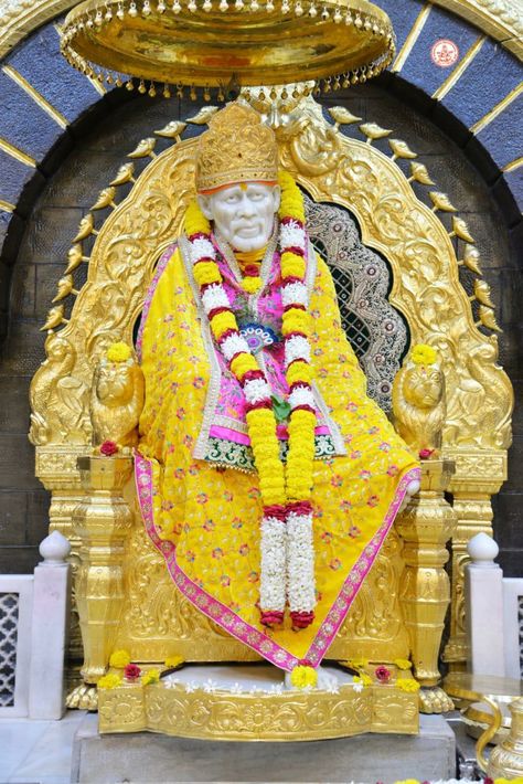 Shiridi Saibaba Images Hd, Shiridi Saibaba Images, Sai Baba Painting, Mac Lipstick Velvet Teddy, Saibaba Images, Devotional Paintings, Morning Massage, Good Morning Massage, Gurudev Datta