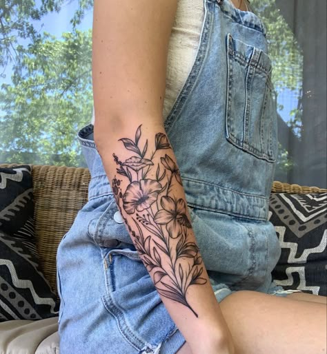 Half Sleeve Of Flowers, Different Flower Tattoos Half Sleeves, Wildflower Forearm Sleeve, Black And White Floral Arm Tattoo, Half Sleeve Women Tattoo Classy, Black Half Sleeve Tattoos For Women, Women’s Half Sleeve Tattoo Forearm, Mom Half Sleeve Tattoo Ideas, Floral Outer Forearm Tattoo