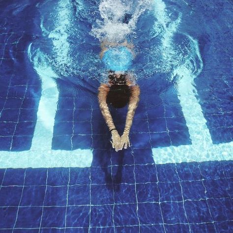 Princess Clara loves to swim Swimming Aesthetic, Swimming Photography, Swimming Pictures, Lizzie Saltzman, Daughter Of Poseidon, Emily Fields, Swim Life, Minako Aino, Competitive Swimming