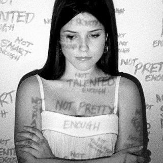 Body Image Art, Brooke Davis, Self Image, One Tree Hill, Shooting Photo, Beauty Standards, Foto Ideas Instagram, Photography Projects, Body Image